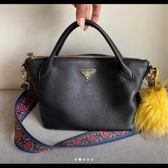 Prada handbag - Picture 6 of 13